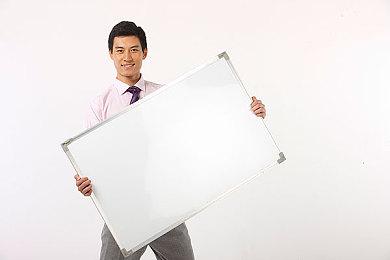 《战神：诸神黄昏》奎爷更暴力无情 战斗比前作更残酷 